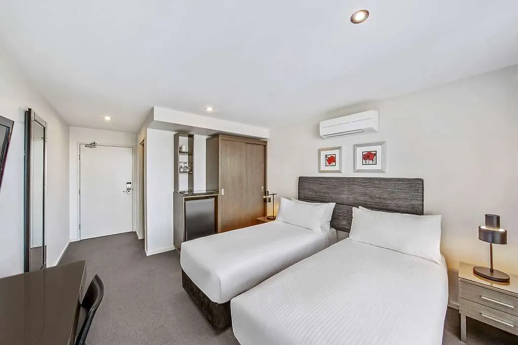 Adina Serviced Apartments Canberra Dickson Aparthotel